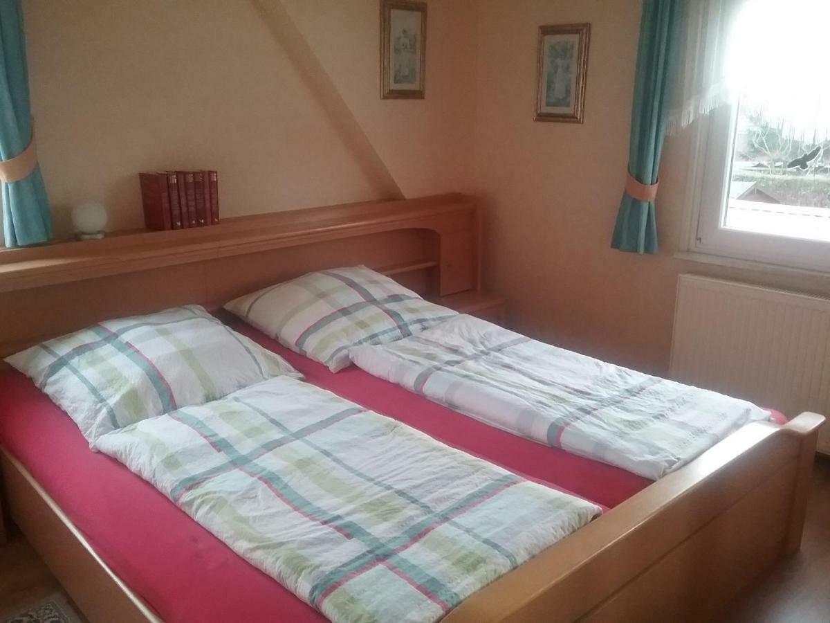 Familienurlaub In Ostfriesland Fuer Max 7 Pers In 2 Wohnungen, Auch Einzeln Wohnungen Utarp Kültér fotó