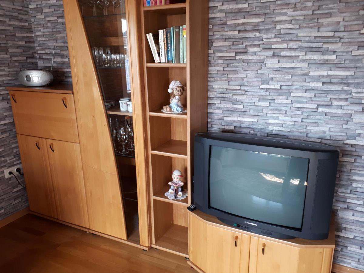 Familienurlaub In Ostfriesland Fuer Max 7 Pers In 2 Wohnungen, Auch Einzeln Wohnungen Utarp Kültér fotó